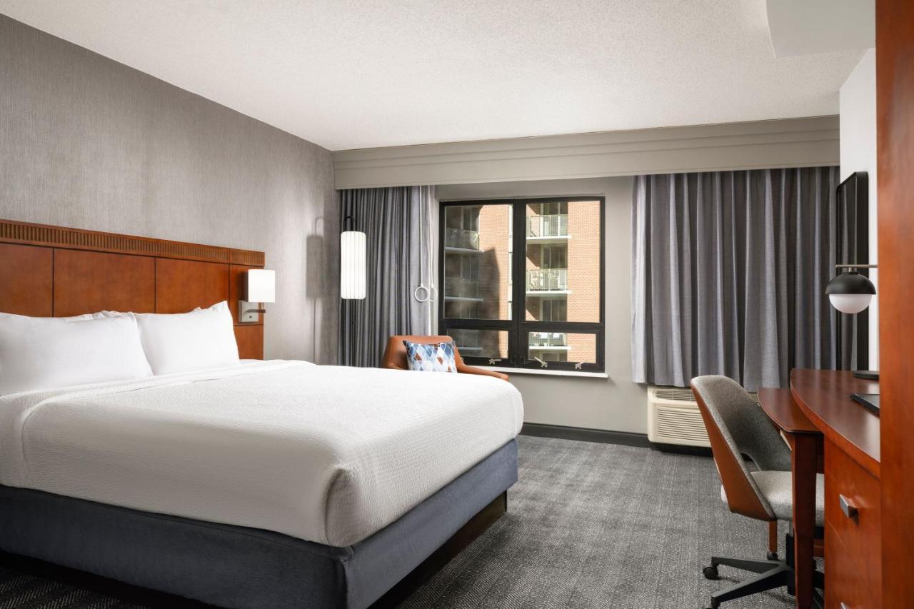 Hotel Courtyard By Marriott Capitol Hill/navy Yard