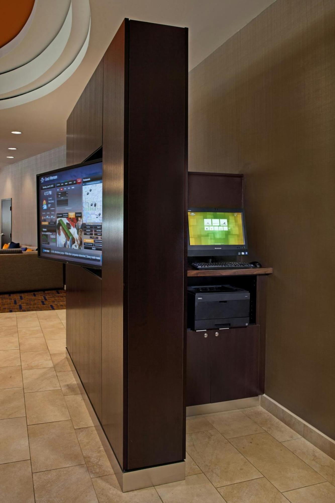 Courtyard By Marriott Capitol Hill/navy Yard 3* Washington