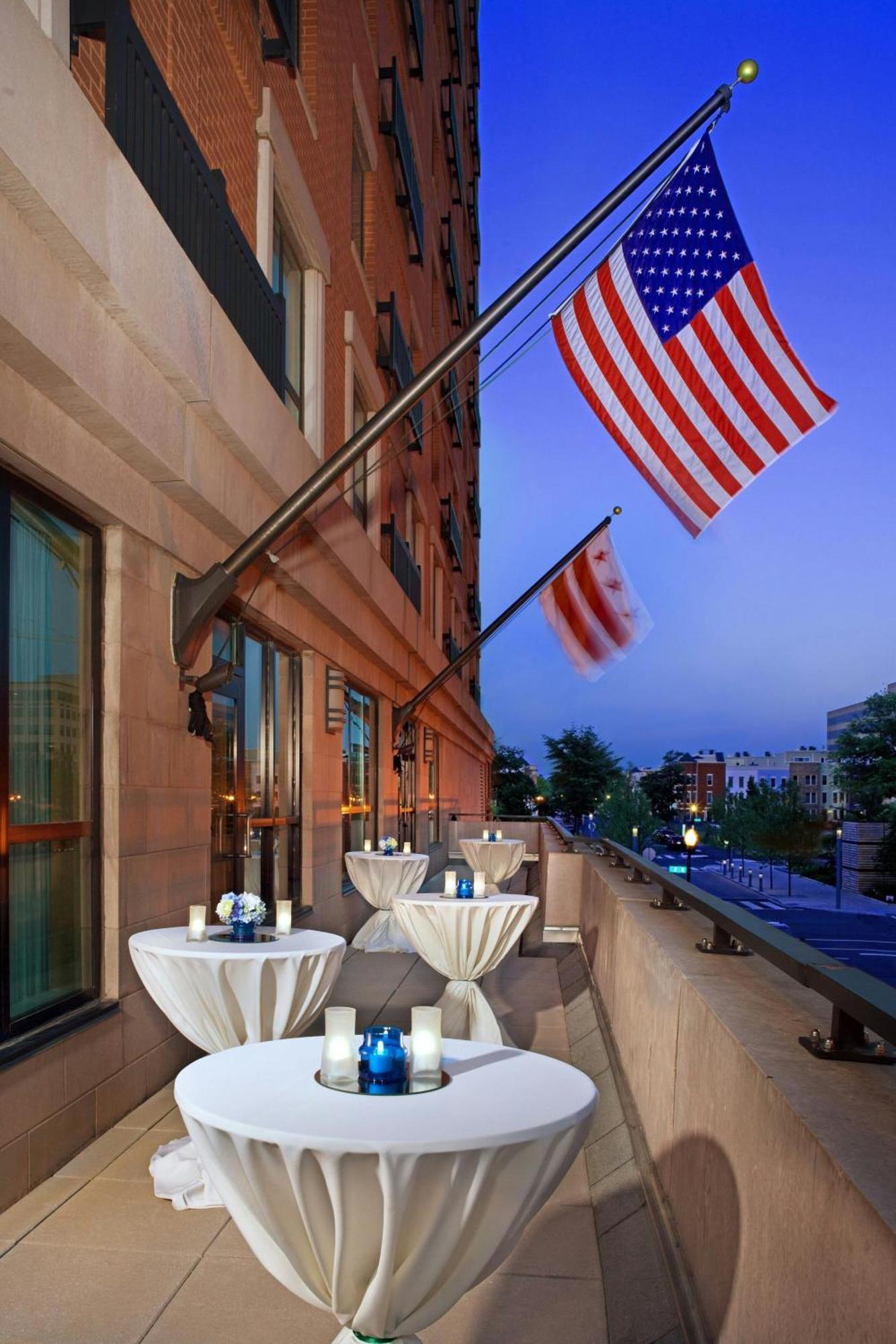 Courtyard By Marriott Capitol Hill/navy Yard 3*